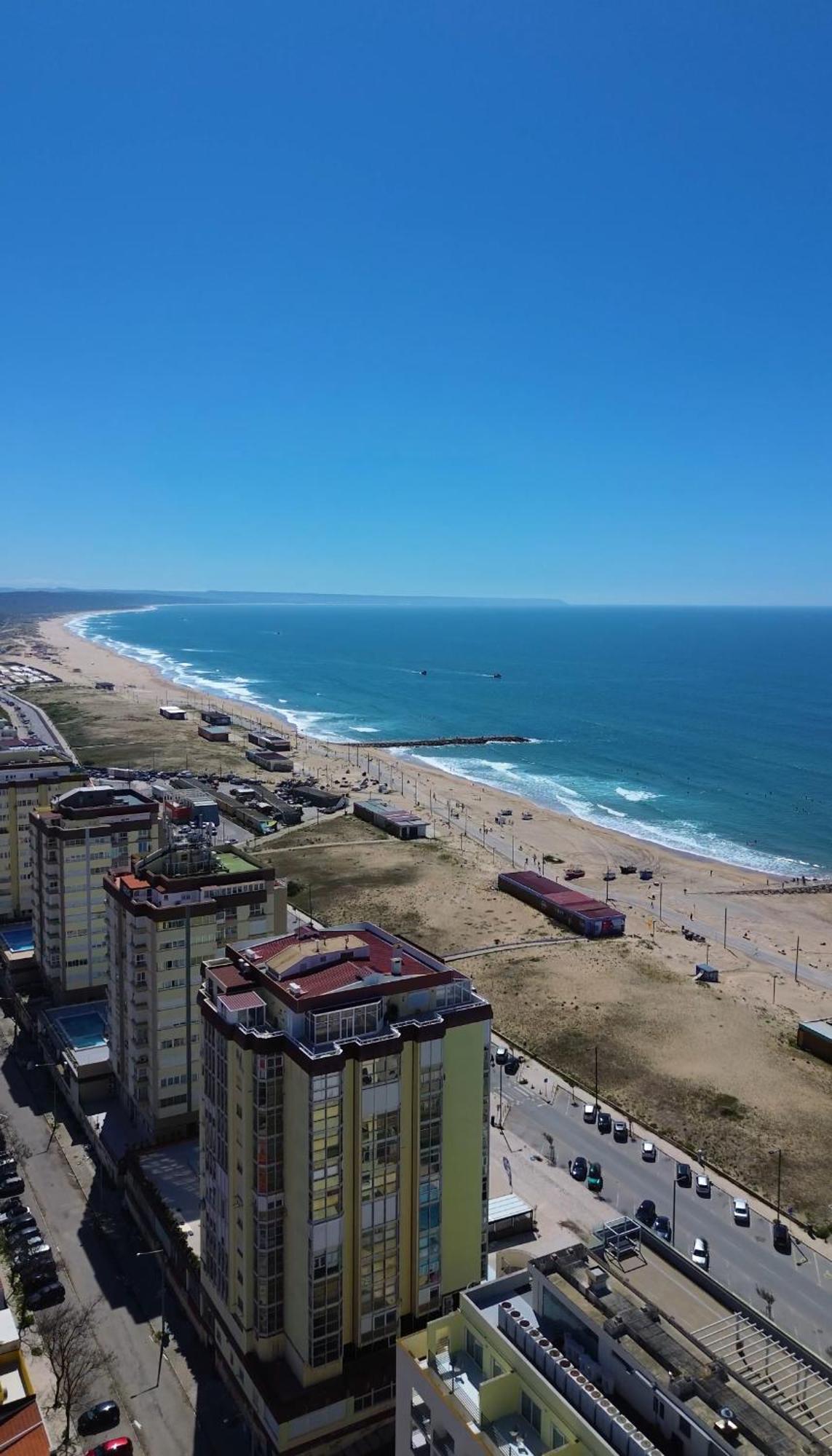 Front Beach Costa Caparica Lisbon Costa da Caparica Esterno foto